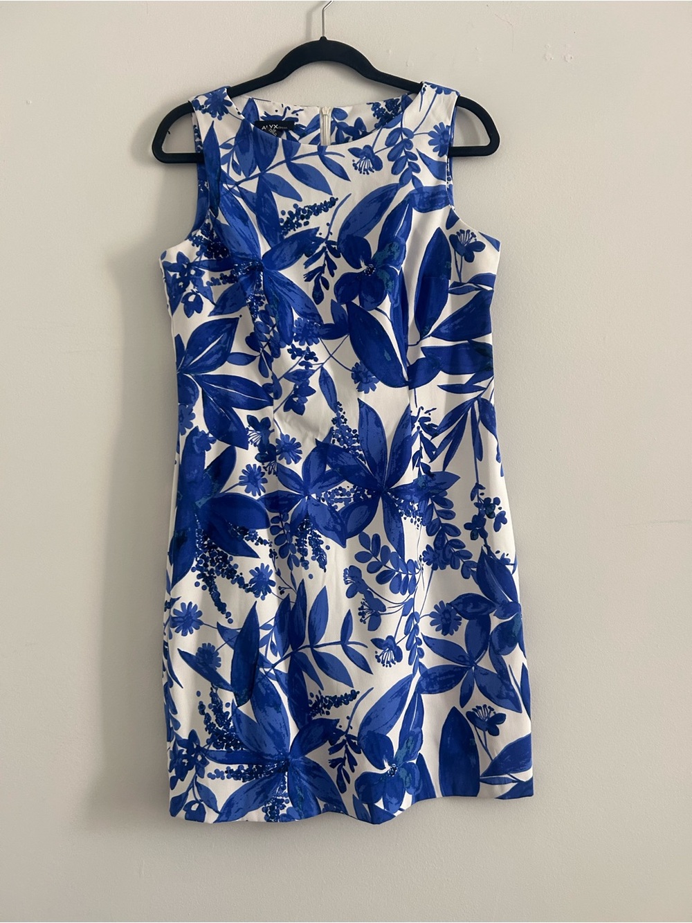 Alyx Blue and White Floral Midi Dress - Picture 10 of 13